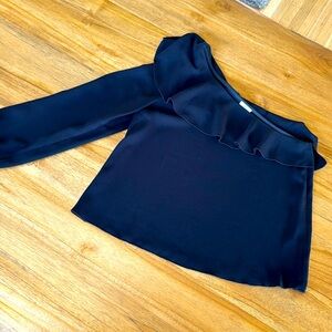 Wilfred One Sleeve Black Top